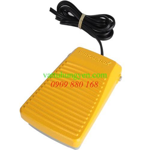 Công tắc bàn đạp